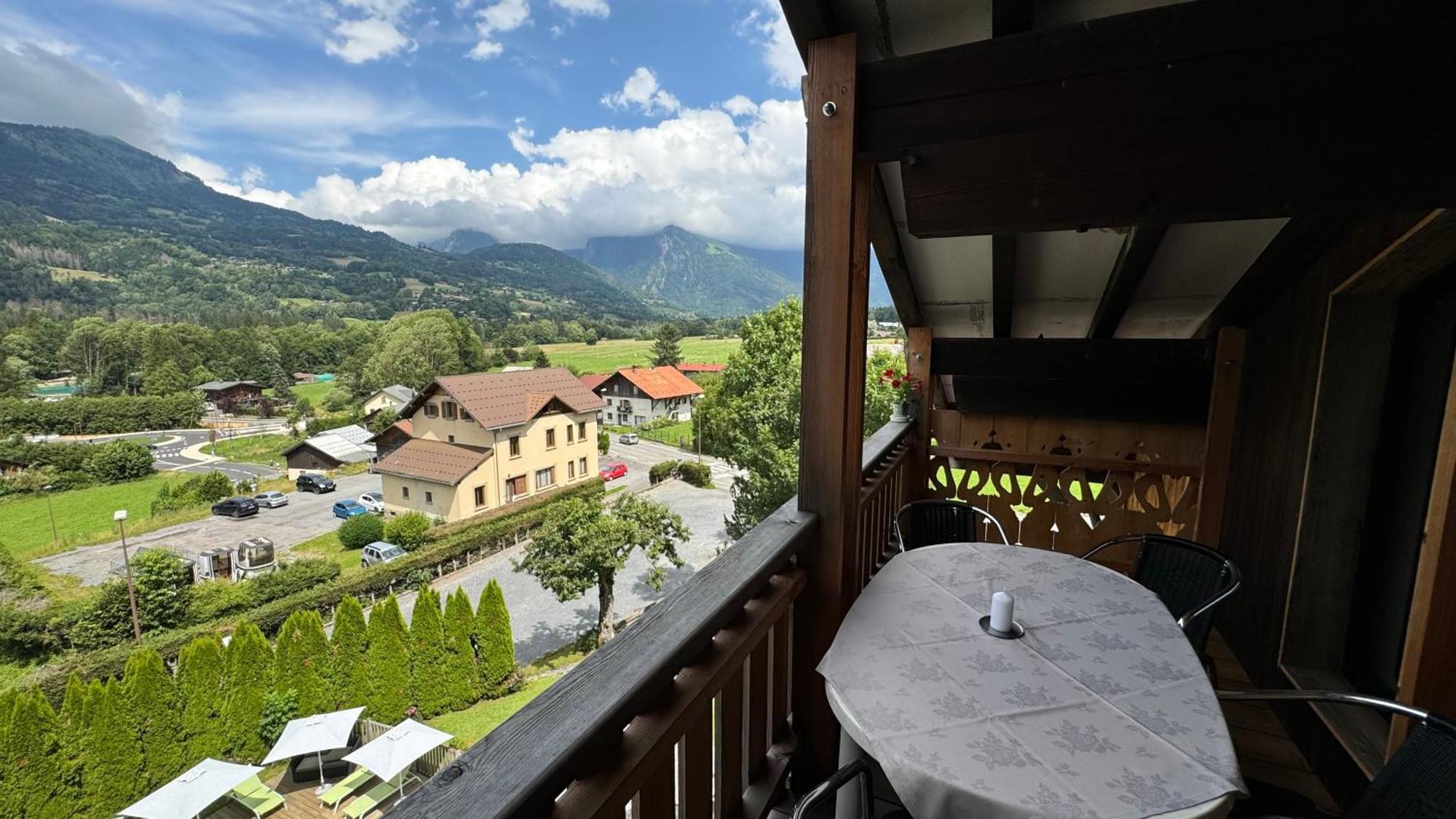 Hotel-Spa Le Morillon Charme & Caractere Eksteriør bilde